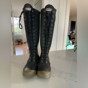 Hunter Watling tall lace up rainboot size 4M 5F
